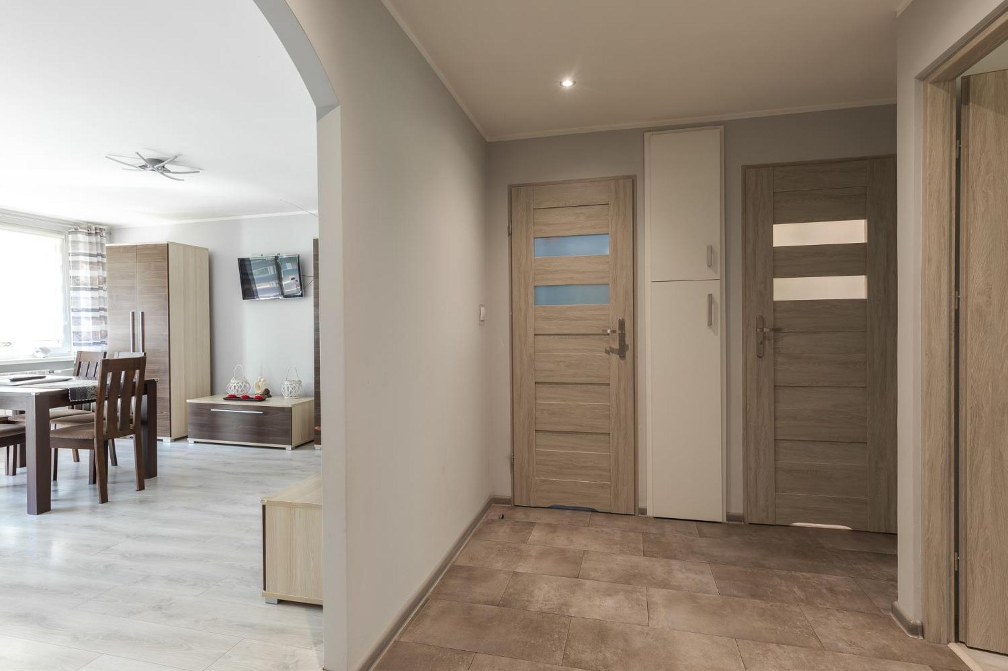 Apartament Przy Termach Cieplickich Julcia Jelení Hora Exteriér fotografie